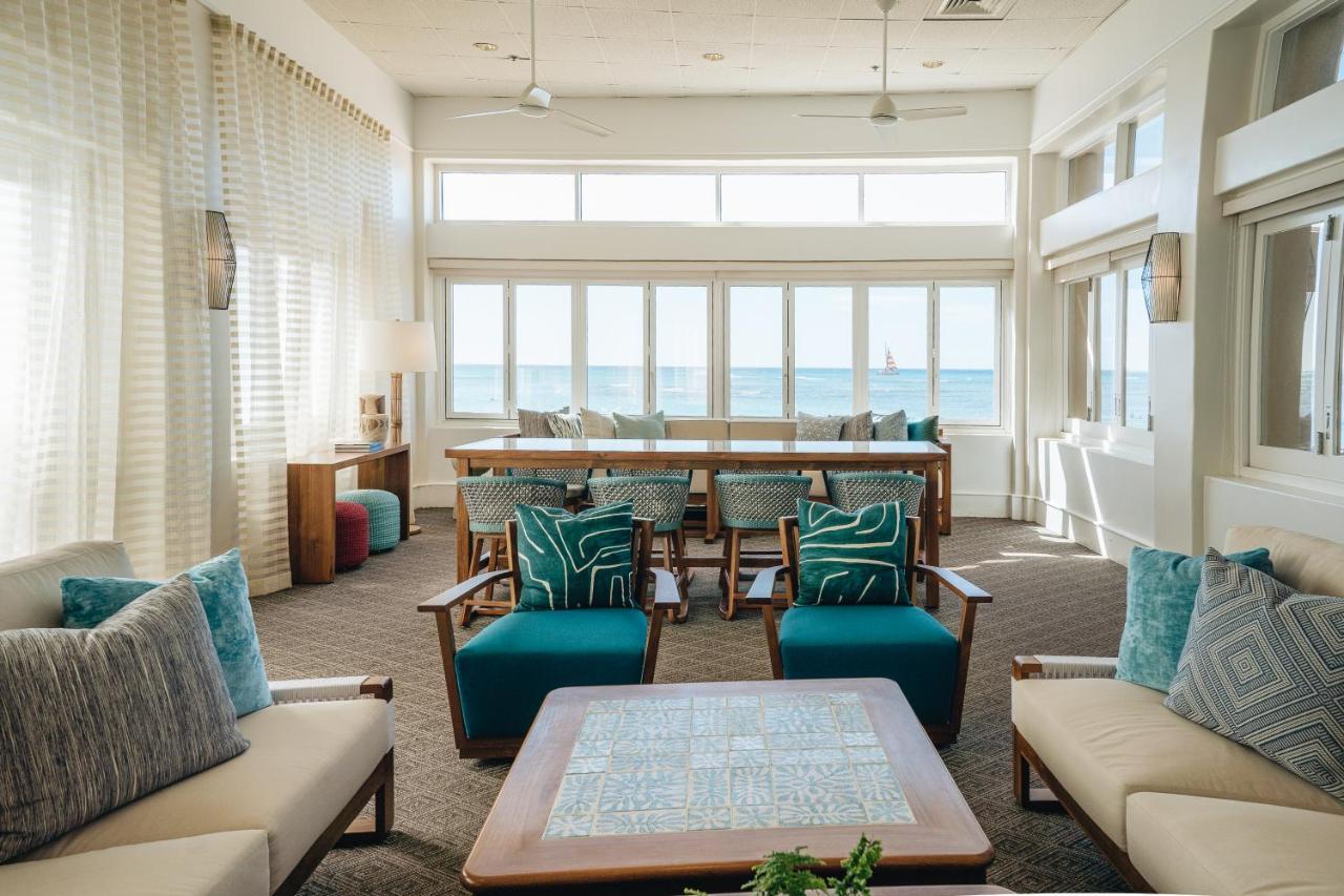 Kaimana Beach Hotel Гонолулу Экстерьер фото