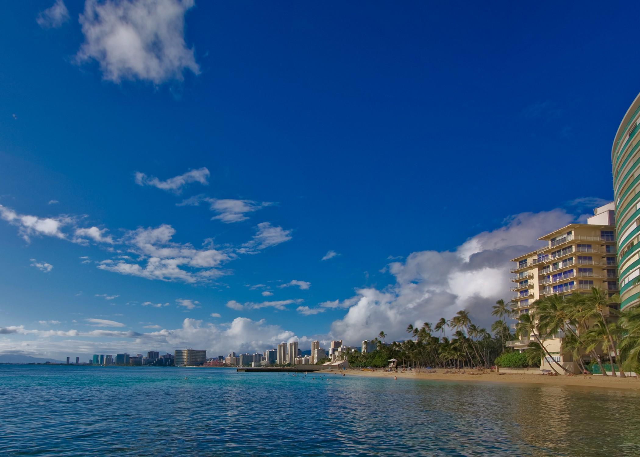 Kaimana Beach Hotel Гонолулу Экстерьер фото