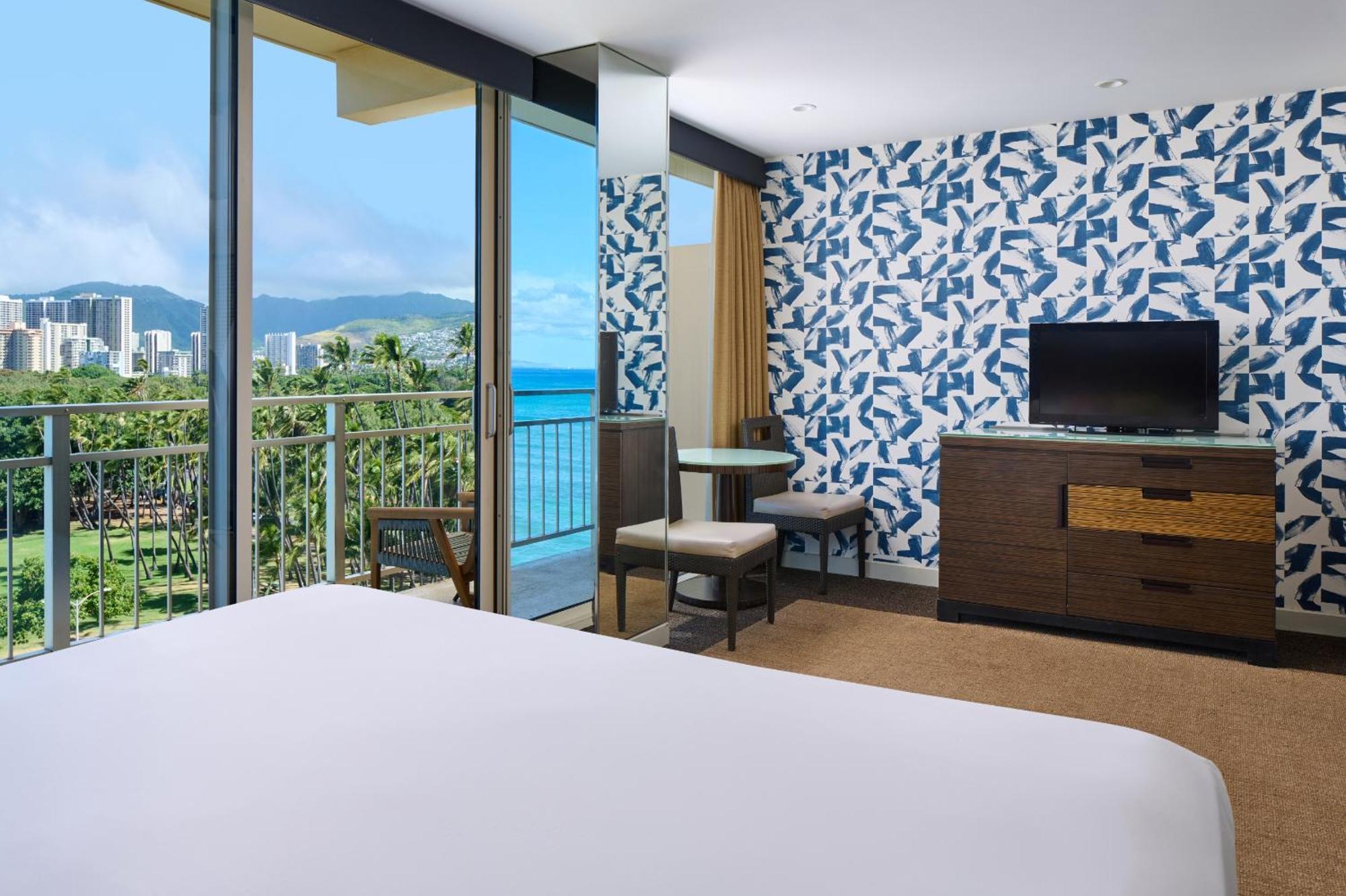 Kaimana Beach Hotel Гонолулу Экстерьер фото